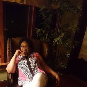 Meet your Posher, Janette